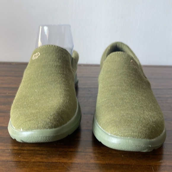 NWOT Merinos olive army green slip on sneakers wool handmade comfort women’s 6 - Picture 3 of 10
